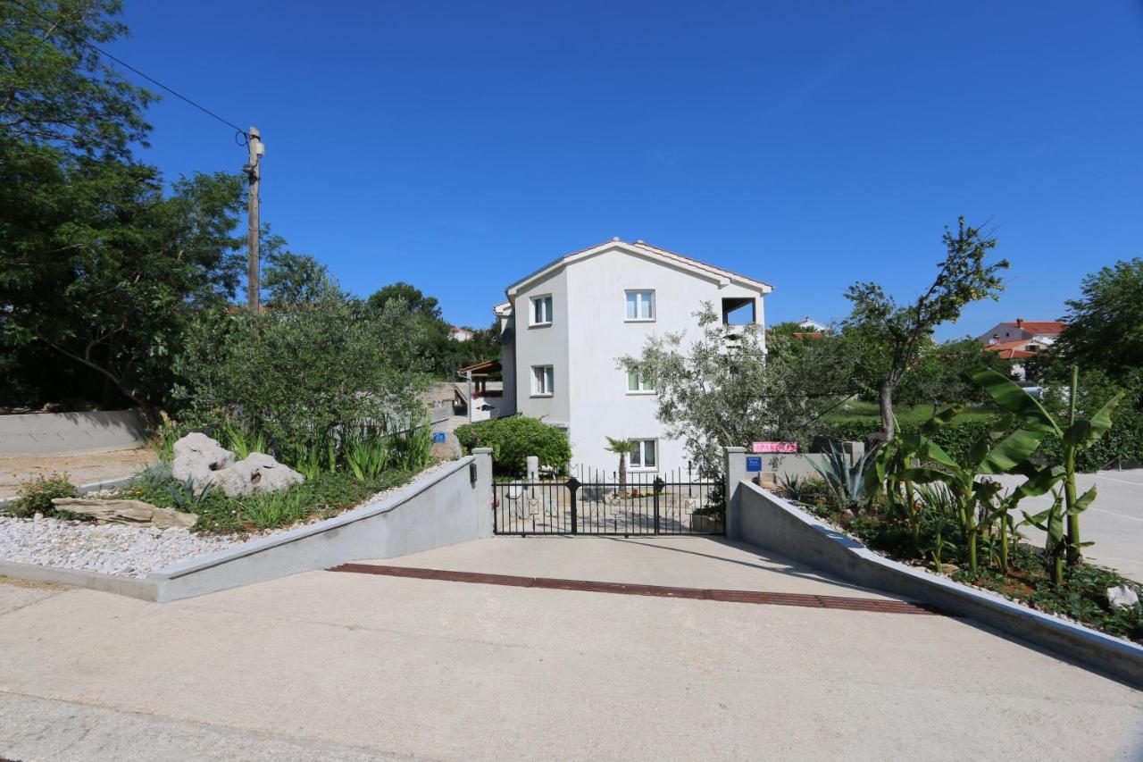 Apartments Mirjana Silo  Ngoại thất bức ảnh