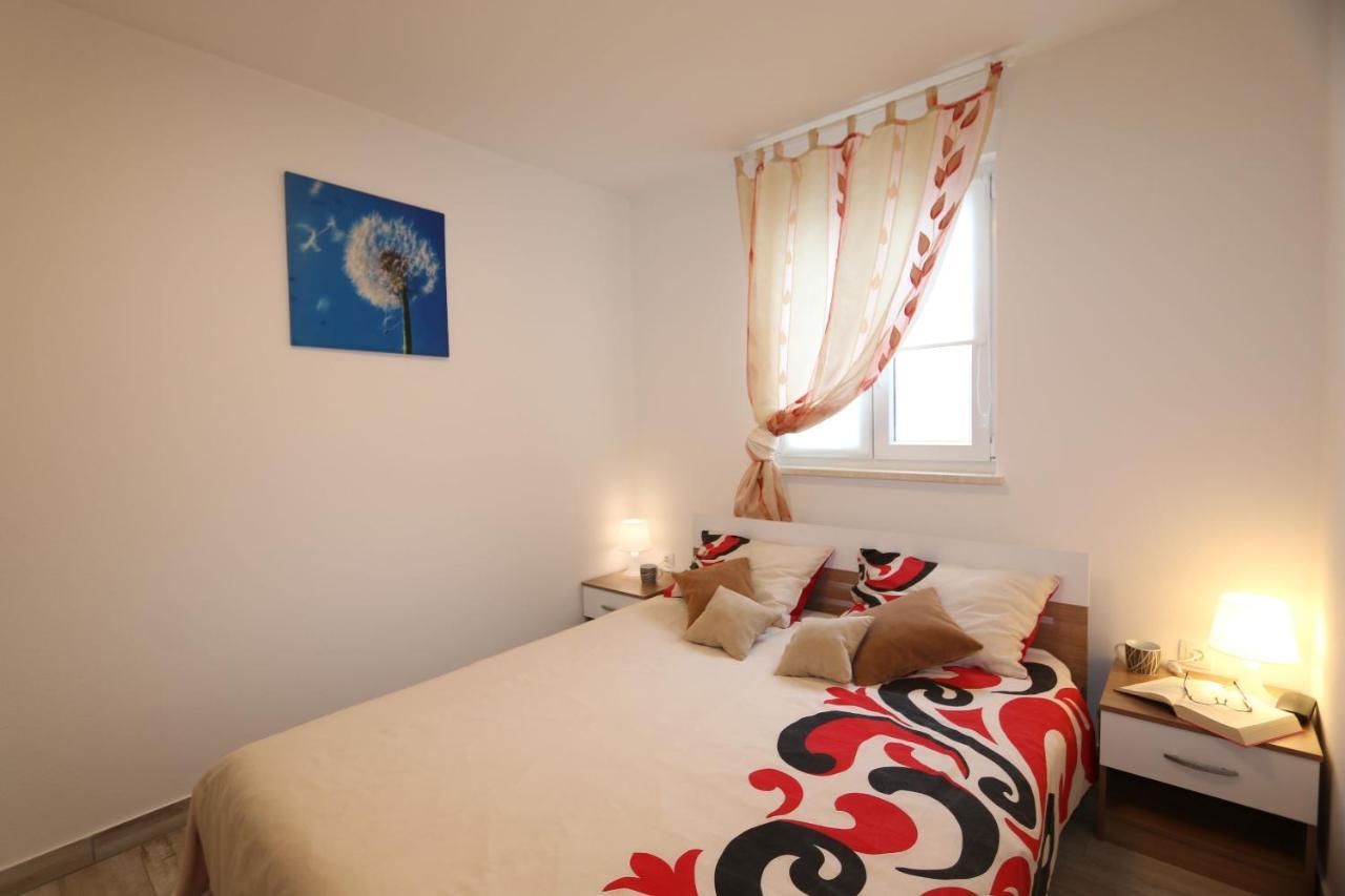 Apartments Mirjana Silo  Ngoại thất bức ảnh